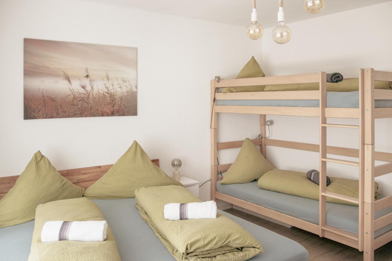 Stilvolle 2 Schlafzimmer Apartments Heidegarten, Osterheide, Zentrum Шнефердинген Экстерьер фото
