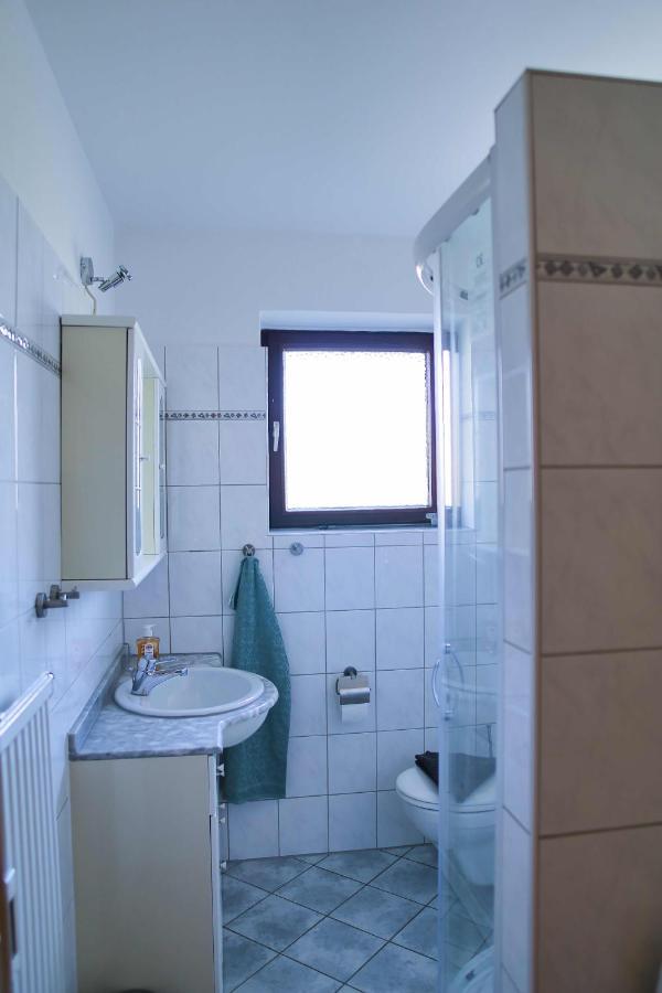 Stilvolle 2 Schlafzimmer Apartments Heidegarten, Osterheide, Zentrum Шнефердинген Экстерьер фото