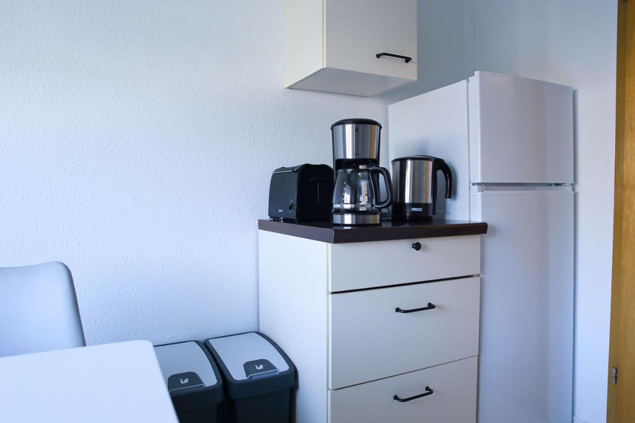 Stilvolle 2 Schlafzimmer Apartments Heidegarten, Osterheide, Zentrum Шнефердинген Экстерьер фото